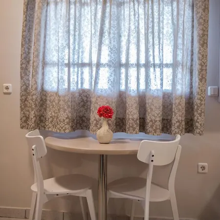 Aloni Studios&apartments * Athánion