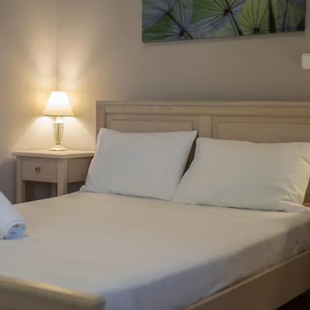 Aloni Studios&apartments *