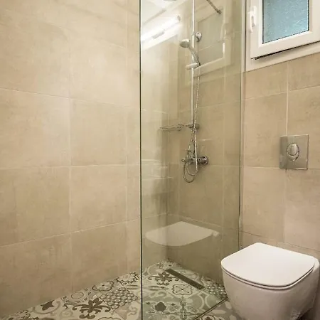 Apartment Aloni & *